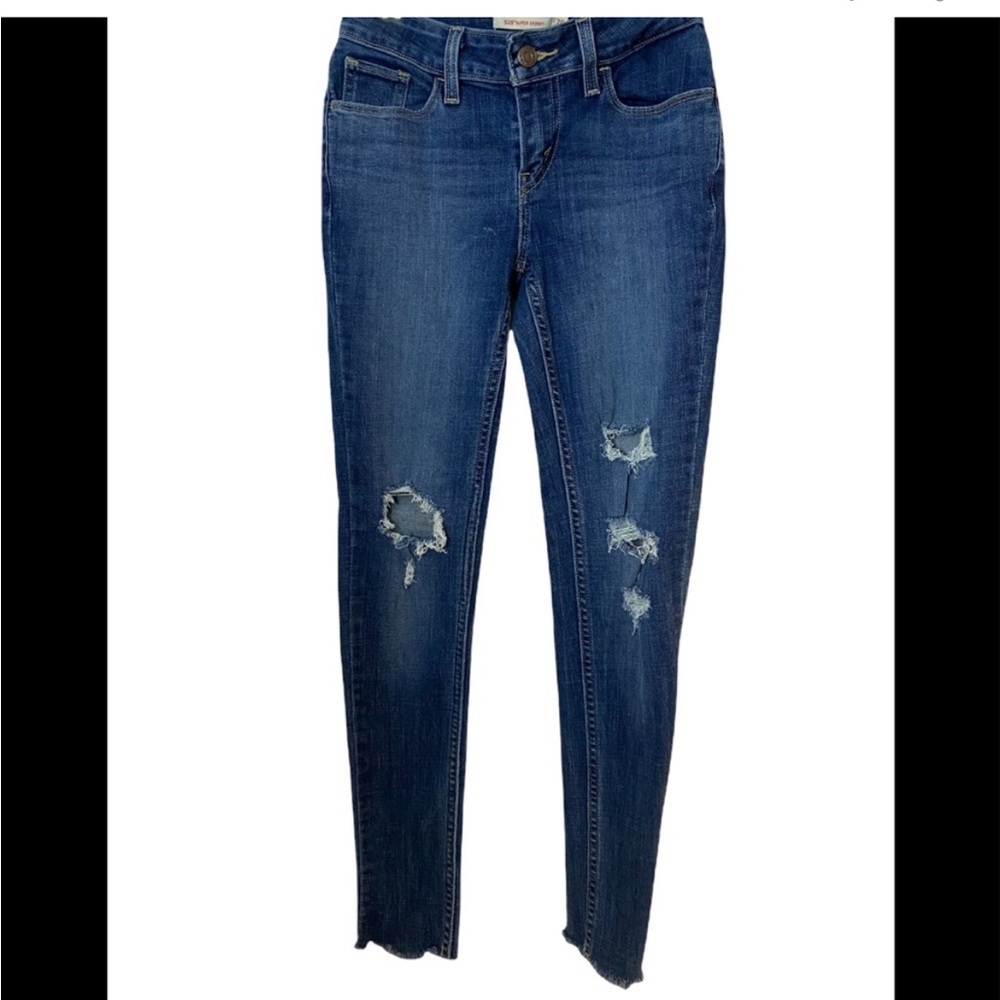 Levi’s 535 Distressed super skinny jeans size 25
